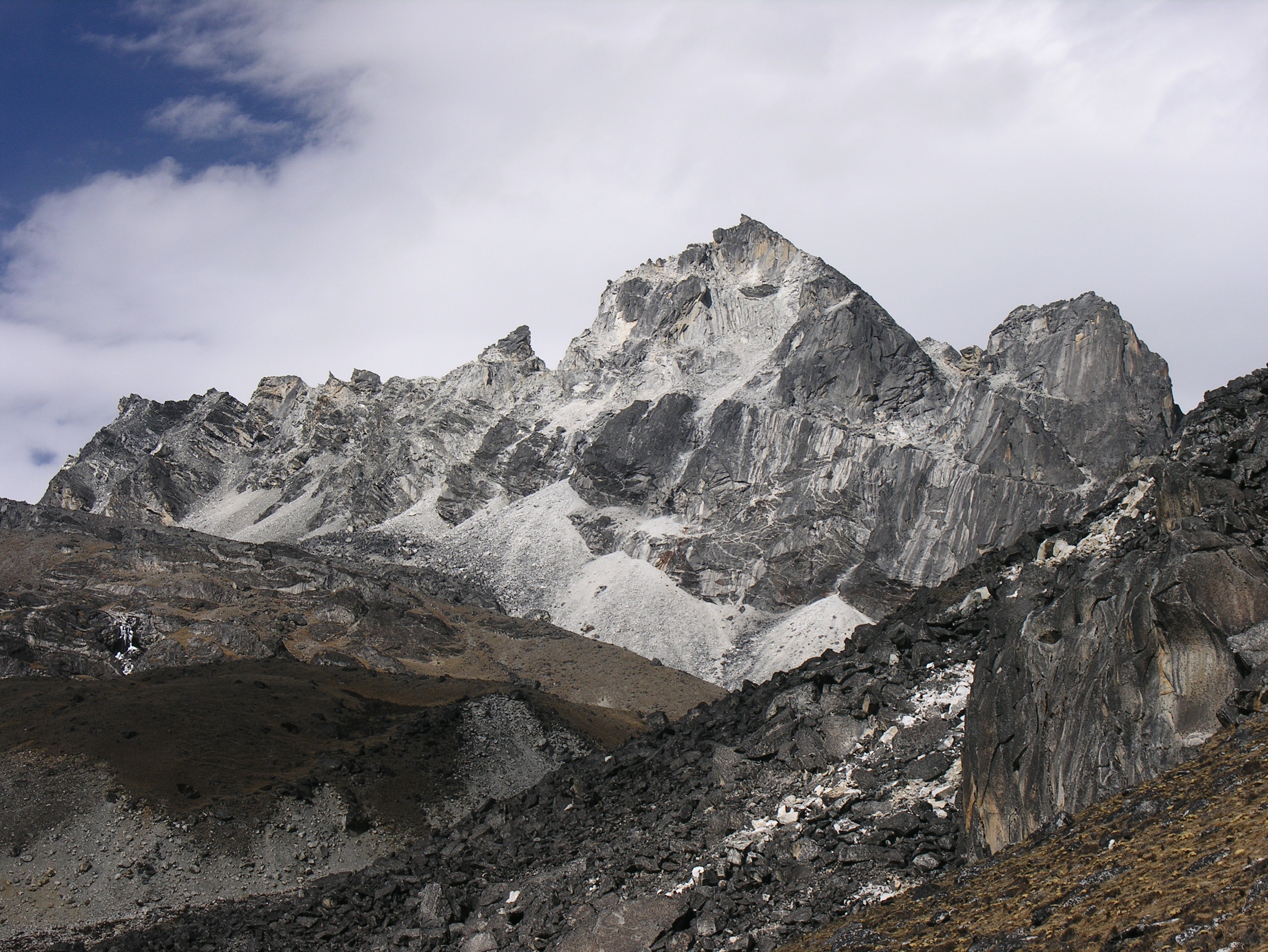 Pokalde Peak Climbing